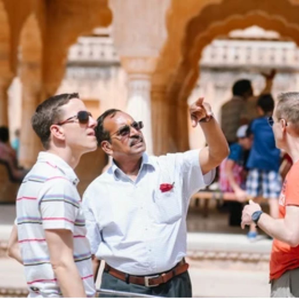 Tour Guide In Agra