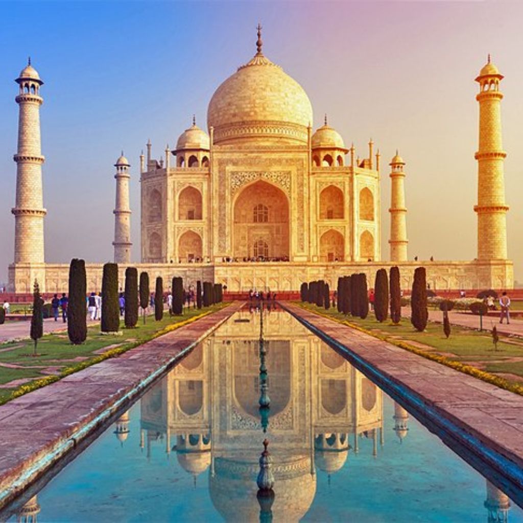 Tour and Travel Company In Agra